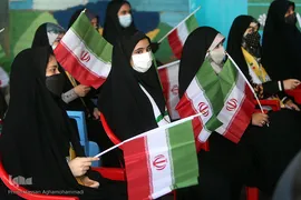 مراسم نمادین نواختن زنگ «شور عاطفه ها» در دبیرستان دخترانه شهید «محمدباقر صدر» منطقه ۱۱آموزش و پرورش تهران