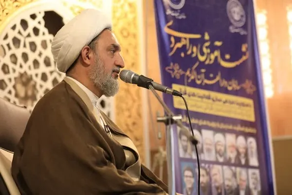 رنج امروز بشر بحران هویت انسانی است