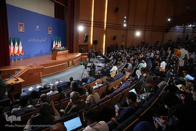 نخستین نشست خبری حجت‌الاسلام والمسلمین سیدابراهیم رئیسی، رئیس‌جمهور منتخب مردم ایران