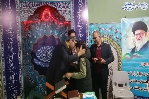 محفل انس با قرآن در قائم‌شهر برگزار شد
