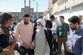نماز عید غدیر در مسجد امیرچقماق و پیاده روی سادات در یزد‎‎
