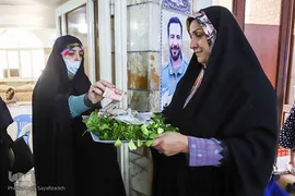 مراسم عقد یک زوج جوان در مسجد رضوان اهواز