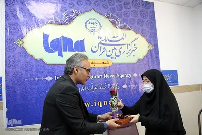 بازدید مدیرکل نهاد کتابخانه های عمومی استان از ایکنا یزد