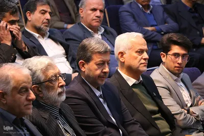 آیین رونمایی از دانشنامه اصفهان