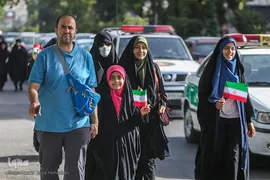 پیاده روی خانوادگی "حرم تا حرم"