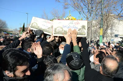 مراسم تشییع پیکر سه شهید گمنام در تبریز‎‎