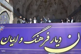 استقبال پرشور مردم سمنان از رئیس جمهور