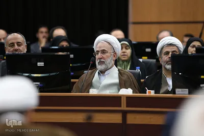 جلسه ستاد اقتصاد مقاومتی و شورای اداری استان مرکزی