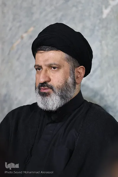 بزرگداشت رهبر شهید