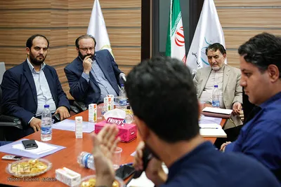 نشست راهکارهای تحقق اشتغال و تولید
