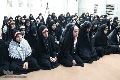 دیدار دانش آموزان با نماینده معزز ولي فقيه در خراسان جنوبی
