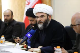 نشست هم‌اندیشی برنامه‌های قرآنی ماه صفر و پیاده‌روی اربعین