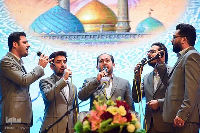  گروه هم‌خوانی و مدیحه‌سرایی شمس