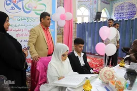 مراسم عقد یک زوج جوان در مسجد رضوان اهواز