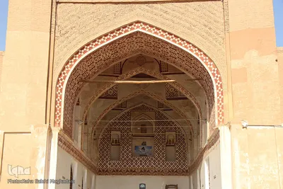 مسجد جامع قاین، مسجدی با دو قبله