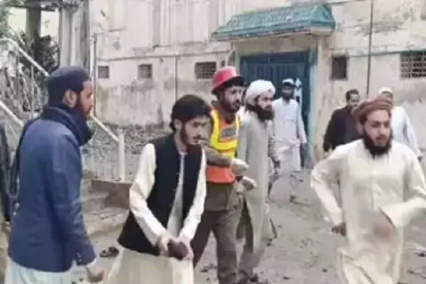 Pagsabog ng Moske sa Khyber Pakhtunkhwa ng Pakistan, Nakapatay ng Hindi Bababa sa 6 na mga Tao