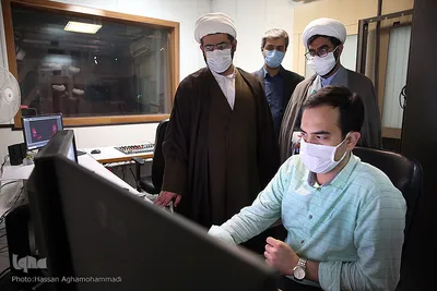 بازدید حجت‌الاسلام والمسلمین مهدی اخوان‌صباغ، رئیس سازمان دارالقرآن الکریم از مرکز تولیدات چندرسانه‌ای «مبین»