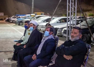 مراسم احیای شب بیست و سوم ماه مبارک رمضان، به صورت خودرویی در پارک کوهستانی دراک شیراز