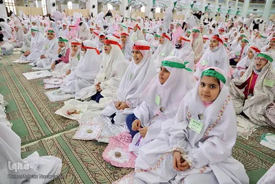 جشن شکوفایی (تکلیف) دانش آموزان دختر تبریز