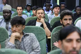 آیین گرامیداشت روز استاد و تکریم از مقام معلم