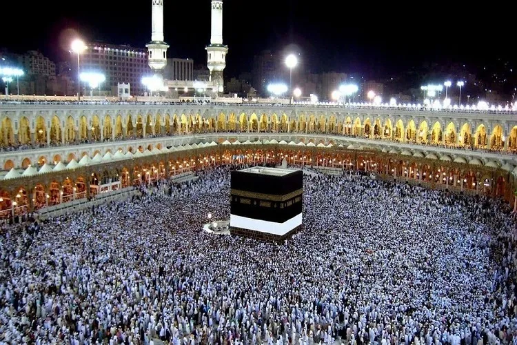 Essence of Hajj Lies in Renouncing Worldly Attachments: Scholar
