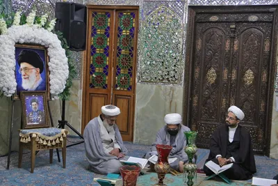 محفل انس با قرآن کریم در آستان مقدس حضرت علی ابن حمزه(ع)