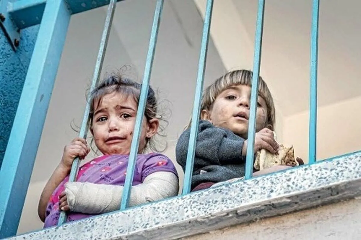 Adadin shahidai a zirin Gaza ya kai mutane dubu 37 da 372