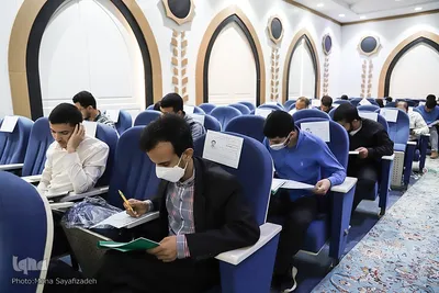 آزمون کتبی ارزیابی حافظان در اهواز