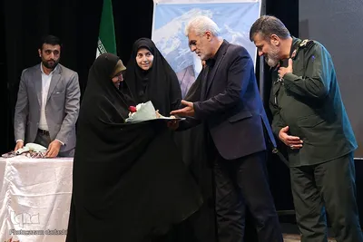 شب شعر «خاتم سلیمانی» در قزوین