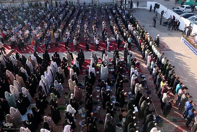 اقامه نماز عید فطر در یزد
