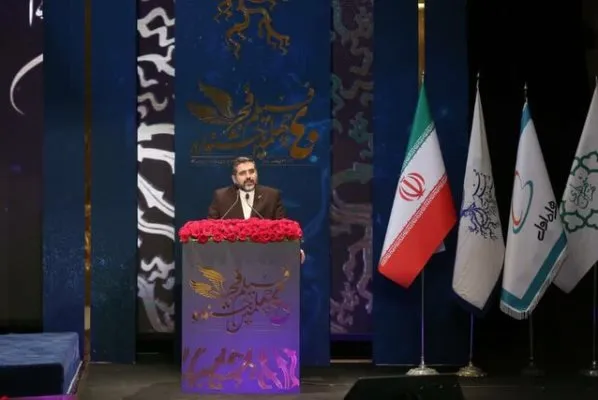 متناسب با ارزش‌های انقلاب برای اعتلای سینما گام برمی‌داریم/ فیلم فجر چهل‌ویکم از فردا آغاز می‌شود
