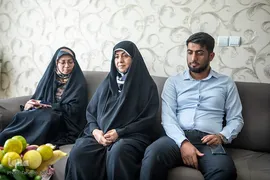 دیدار جامعه قرآنی با خانواده شهید حسين كربلايي