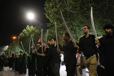عزاداری سنتی «مشق شمشیر» نجفی‌های مقیم قم