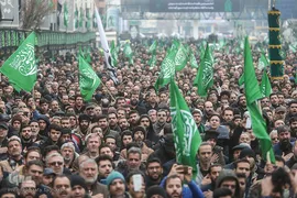 اجتماع عزاداران فاطمی در میدان هفت تیر تهران