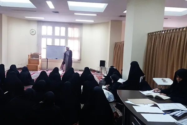 جلسه توجیهی مربیان قرآن جلسات سنتی در مشهد