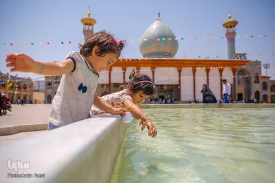 حضور کودکان در حرم شاهچراغ (ع)