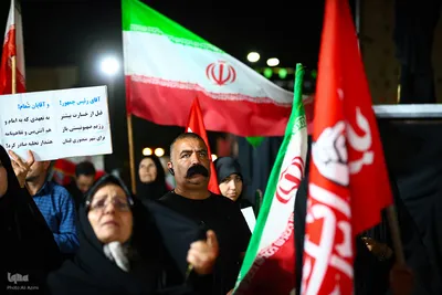 اجتماع مردمی «لبیک‌ یا خامنه‌ای» در اصفهان