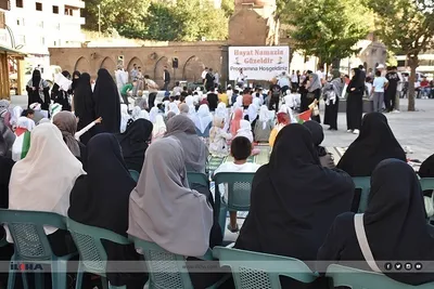 Marsch türkischer Kinder in Solidarität mit dem Volk Palästinas