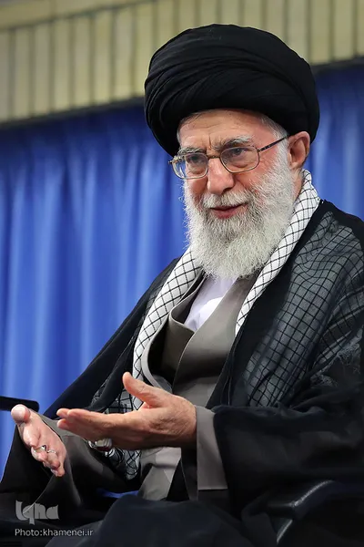 دیدار خانواده‌های شهدای منا با رهبر معظم انقلاب