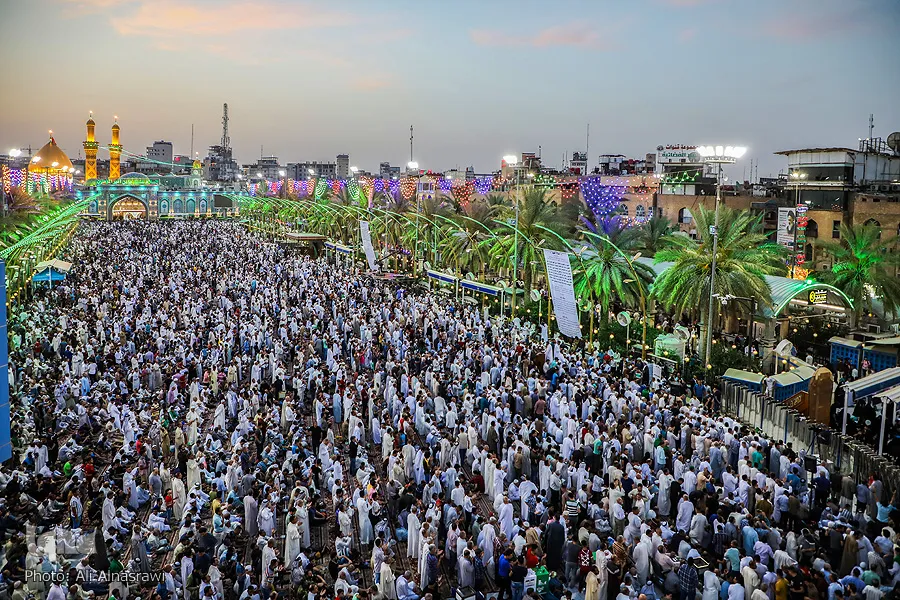 إقامة صلاة عيد الأضحى في كربلاء المقدسة