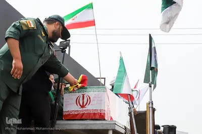 تشییع دریابان پاسدار شهید علیرضا تنگسیری در آبادان