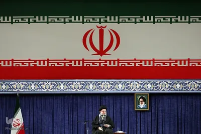 حضرت آیت‌الله خامنه‌ای، رهبر معظم انقلاب