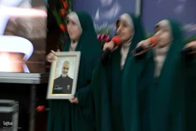برگزاری مراسم گرامیداشت شهدای بمباران 27 دی دانشگاه تبریز