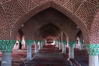 مسجد ۶۳ ستون تبریز