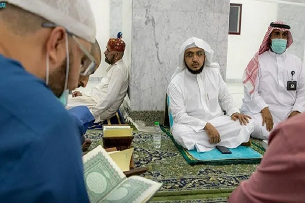 إنطلاق البرنامج التعليمي للحلقات القرآنية بالمسجد الحرام