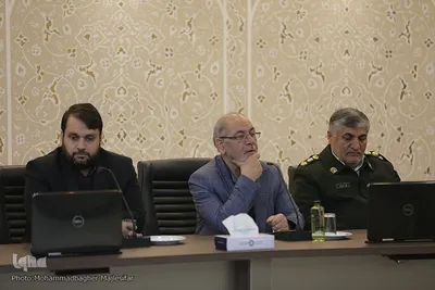 همایش ملی تجلیل از واقفین حرم مطهر رضوی در اصفهان