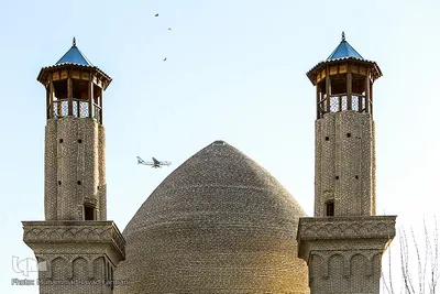 گنبدخانه این بنا فاقد پوشش تزئینی است، این گنبد از نوع دوپوش پیوسته است و نوع قوس آن شبدری تند است.
