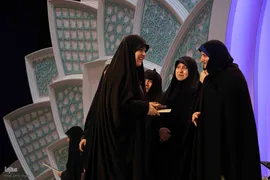 مراسم اختتامیه بخش نغمات بانوان چهل و هفتمین دوره مسابقات سراسری قرآن کریم در مصلی تبریز برگزار شد.