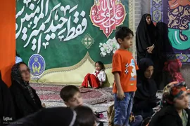 «ضیافت غدیر با حضورایتام و فرزندان محسنین تحت حمایت کمیته امداد استان تهران»
