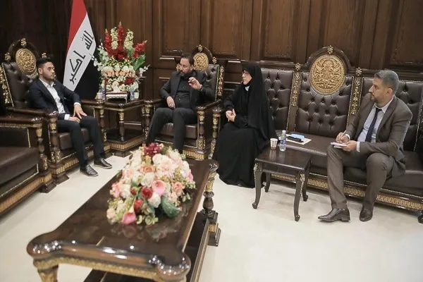 برلماني عراقي يدعو لتوفير كافة الإمكانيات لدعم الموهوبين بقراءة القرآن